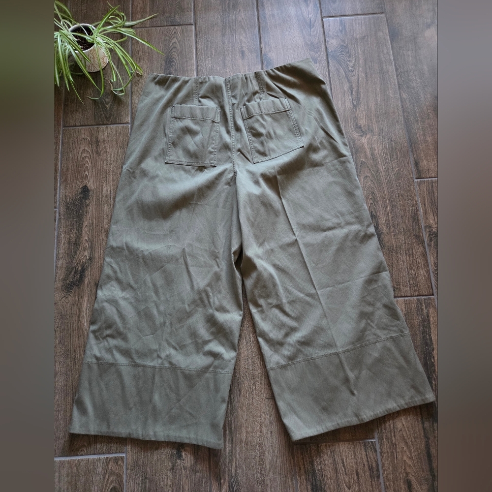 NWT Spanx Stretch Twill Cropped Wide Leg Pants in Sage Green 3X - Picture 13 of 16